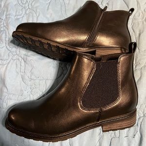 Sonoma ankle boots size 8W NWOT